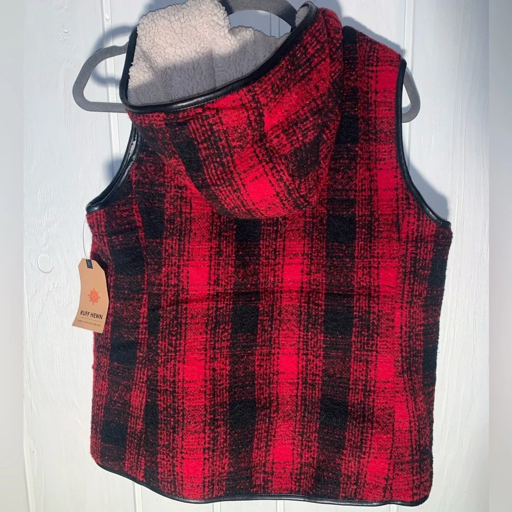 NWT Ruff Hewn vest - Picture 2 of 4